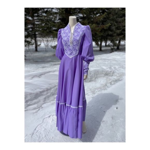Vintage 70s Prairie Style Maxi Dress Lilac Lace Cottagecore Farmcore M - Picture 3 of 15